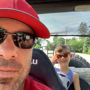 Meet your Posher, Phil